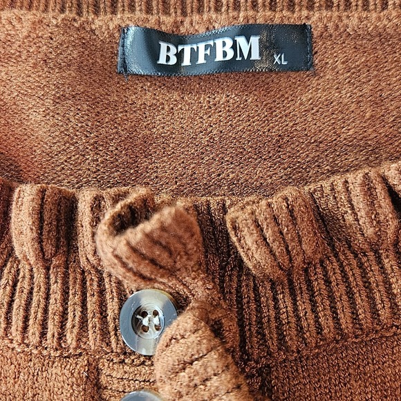 BTFBM Sweater Women's‎ XL Orange/Rust Ruffle Button Henley - Picture 4 of 8